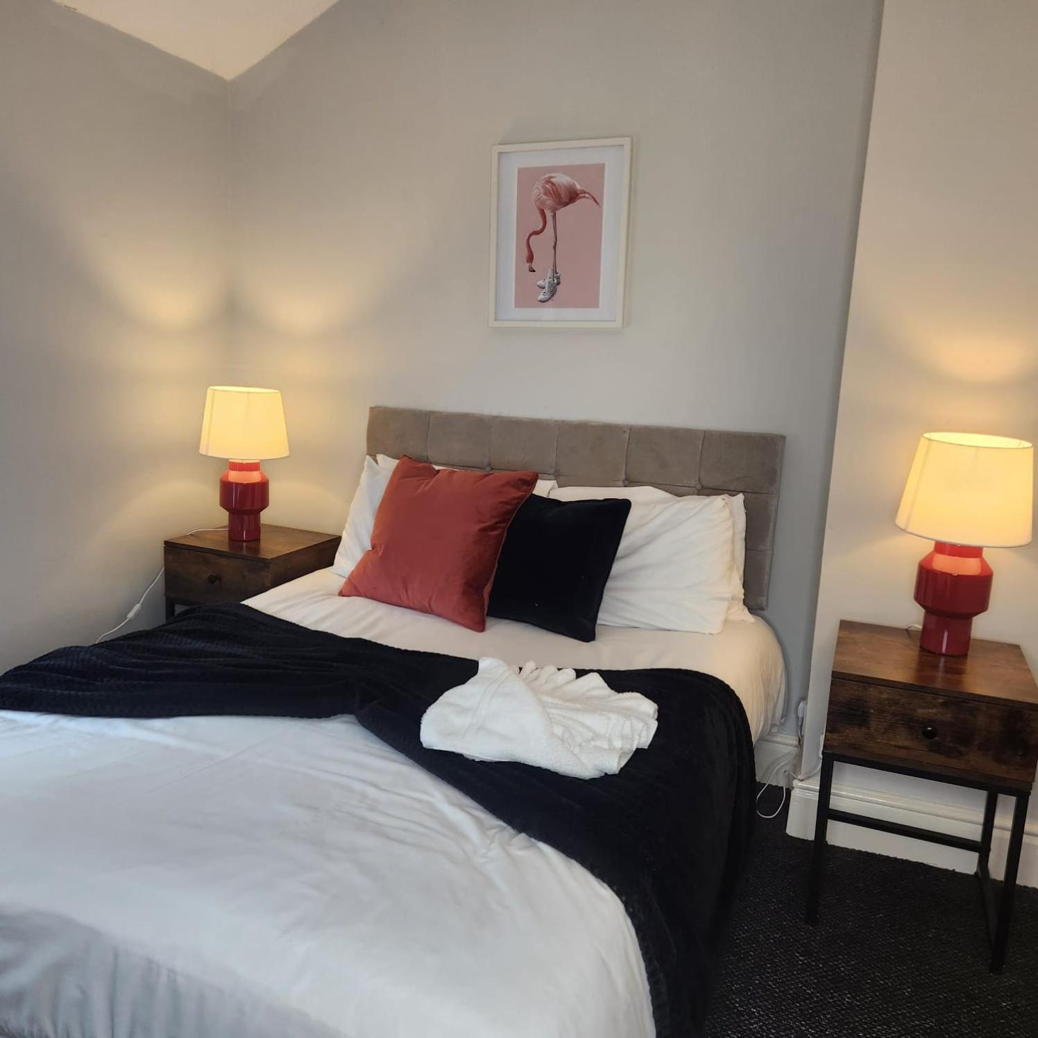 Cottage Style 2 Bedroom Apt In City, Near Utilita Arena & Free Parking Birmingham Bagian luar foto
