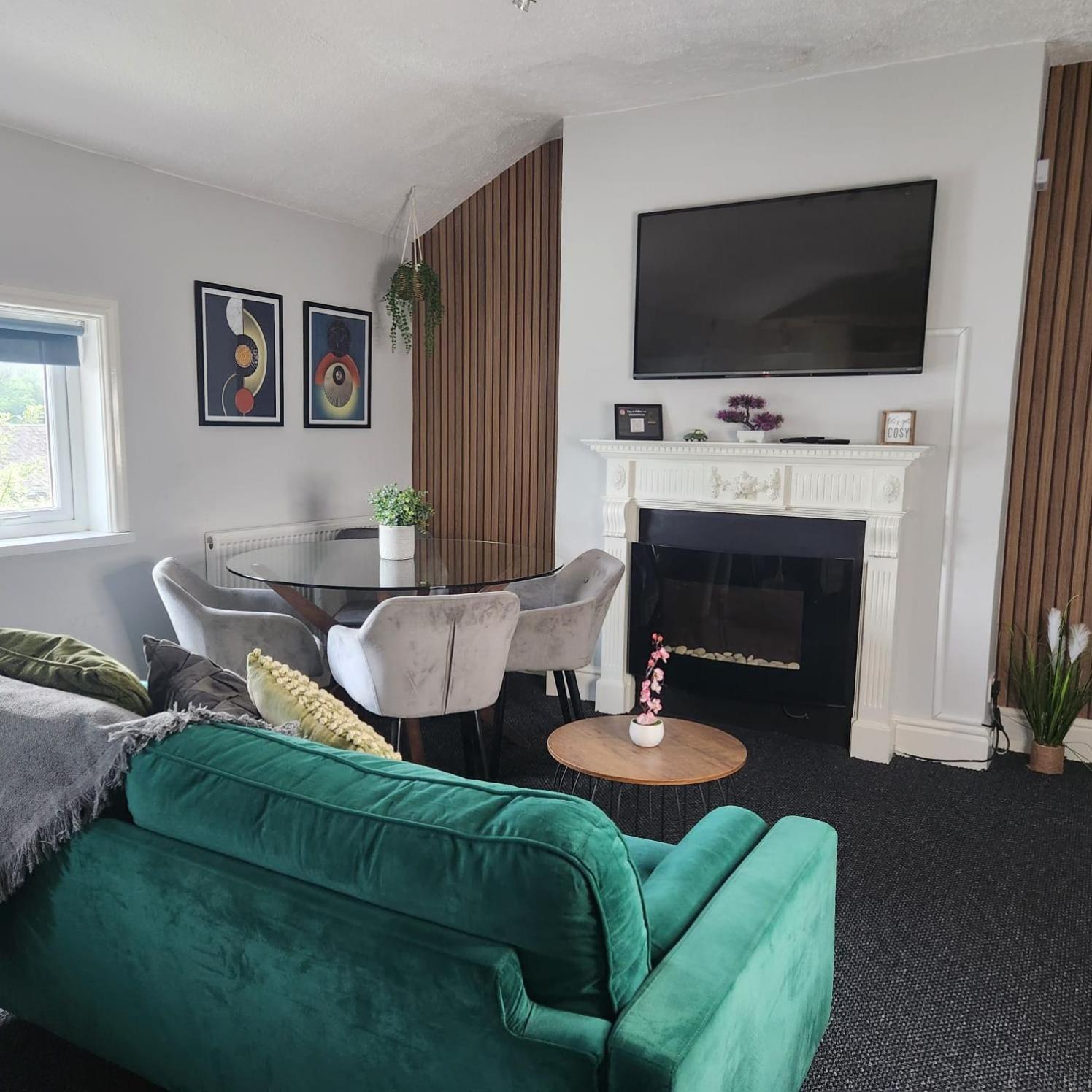 Cottage Style 2 Bedroom Apt In City, Near Utilita Arena & Free Parking Birmingham Bagian luar foto